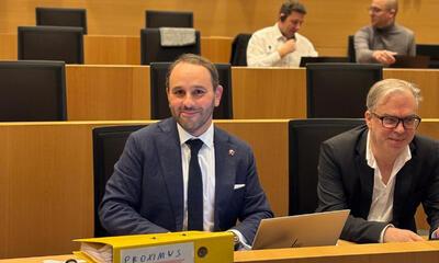 in de commissie Overheidsbedrijven